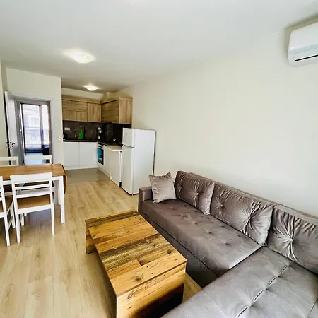 Family 2 Apartman