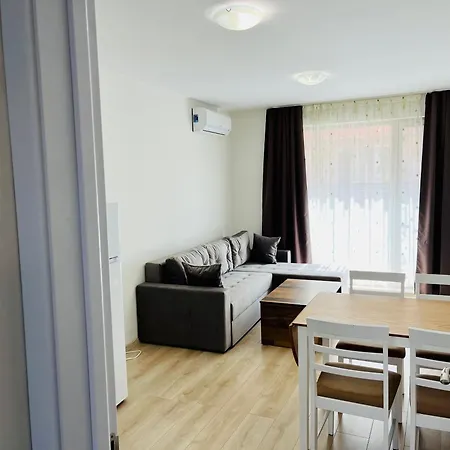 Family 2 Apartment