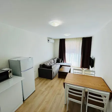 Family 2 Apartment *